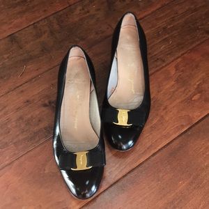 Salvatore Ferragamo Vara bow pump shoes